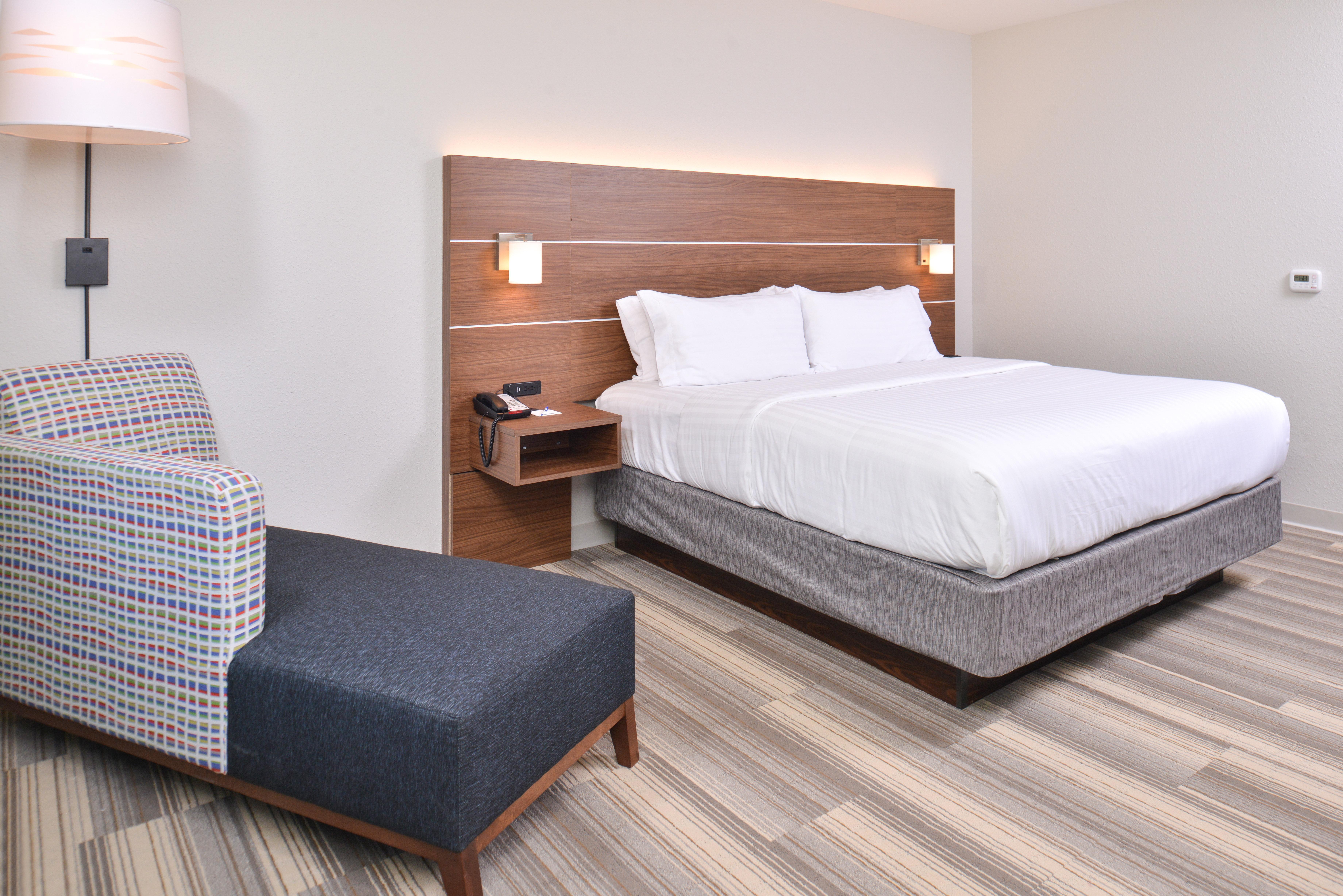 Holiday Inn Express & Suites Omaha Airport By Ihg Carter Lake Exteriér fotografie