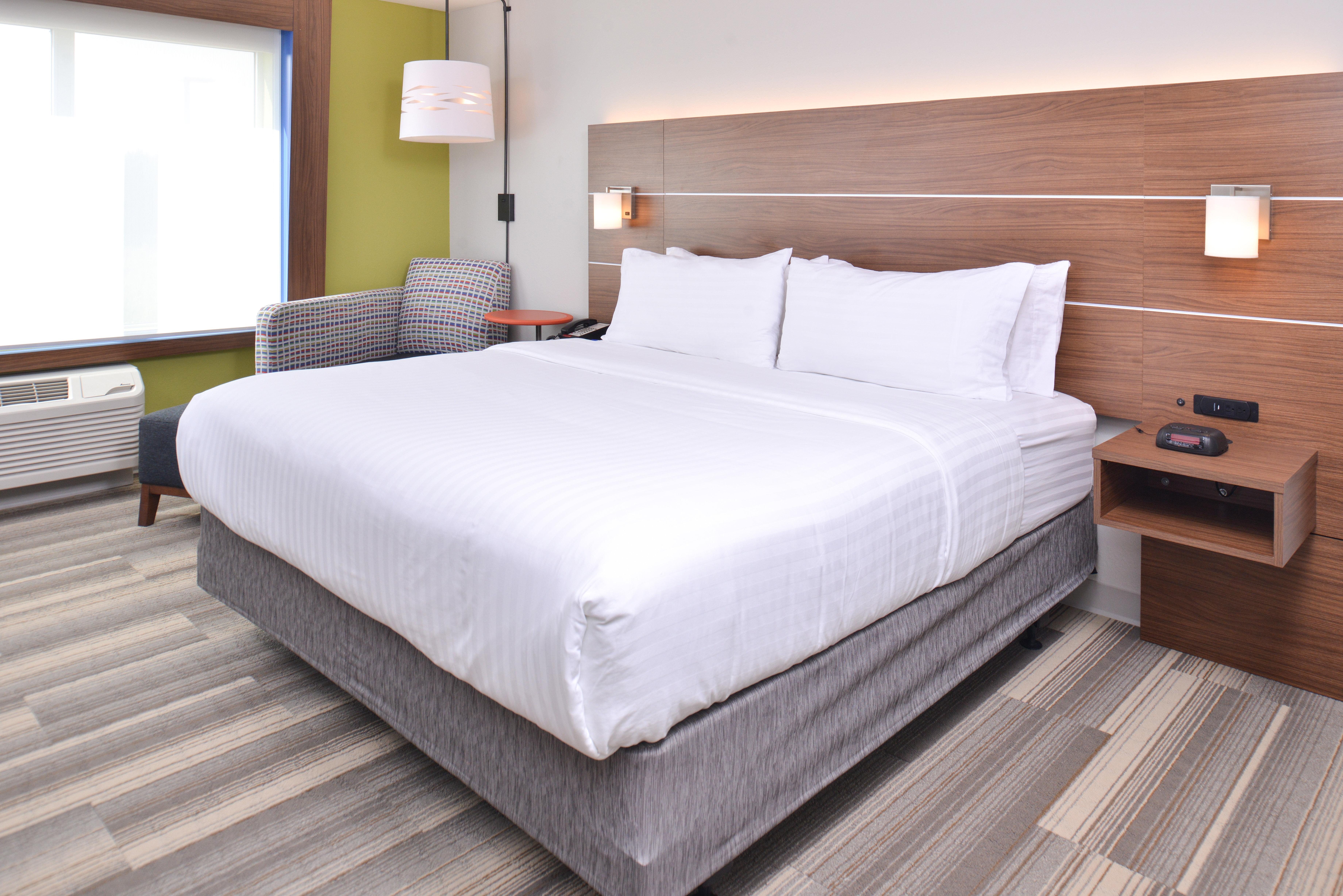 Holiday Inn Express & Suites Omaha Airport By Ihg Carter Lake Exteriér fotografie